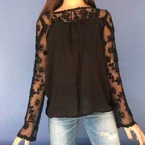 Black shear embroidered sleeved shirt